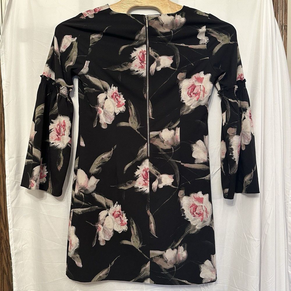 White House Black Market Size 12 Black Floral‎ Bell Sleeve Vneck Shift Dress - Picture 3 of 5